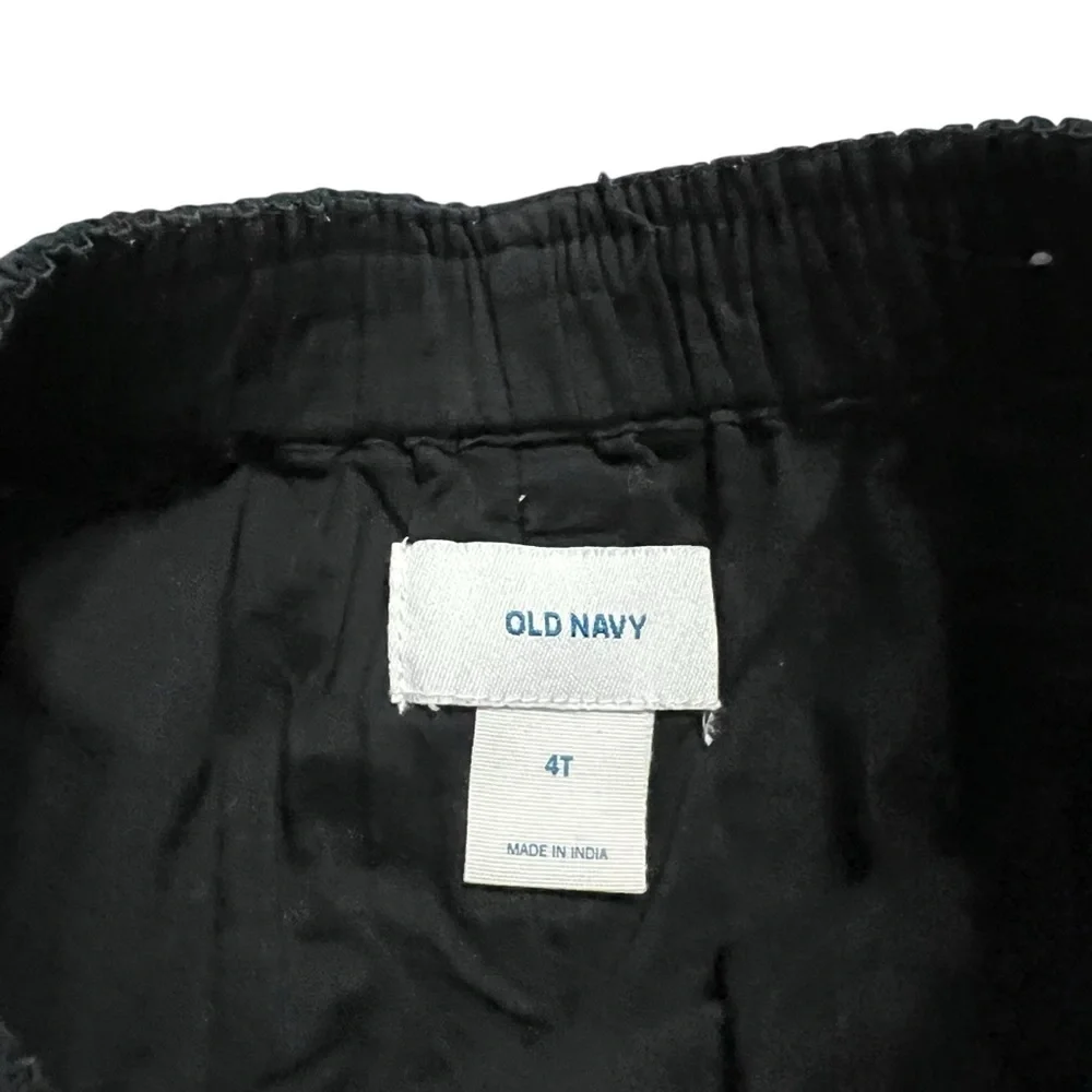 Old Navy 4T Black & White Tulip Shorts